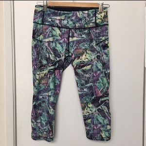 Lululemon inspire  crop II